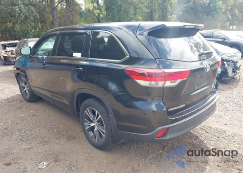 2017 Toyota Highlander Le from USA, damaged, VIN 5TDBZRFH8HS407296